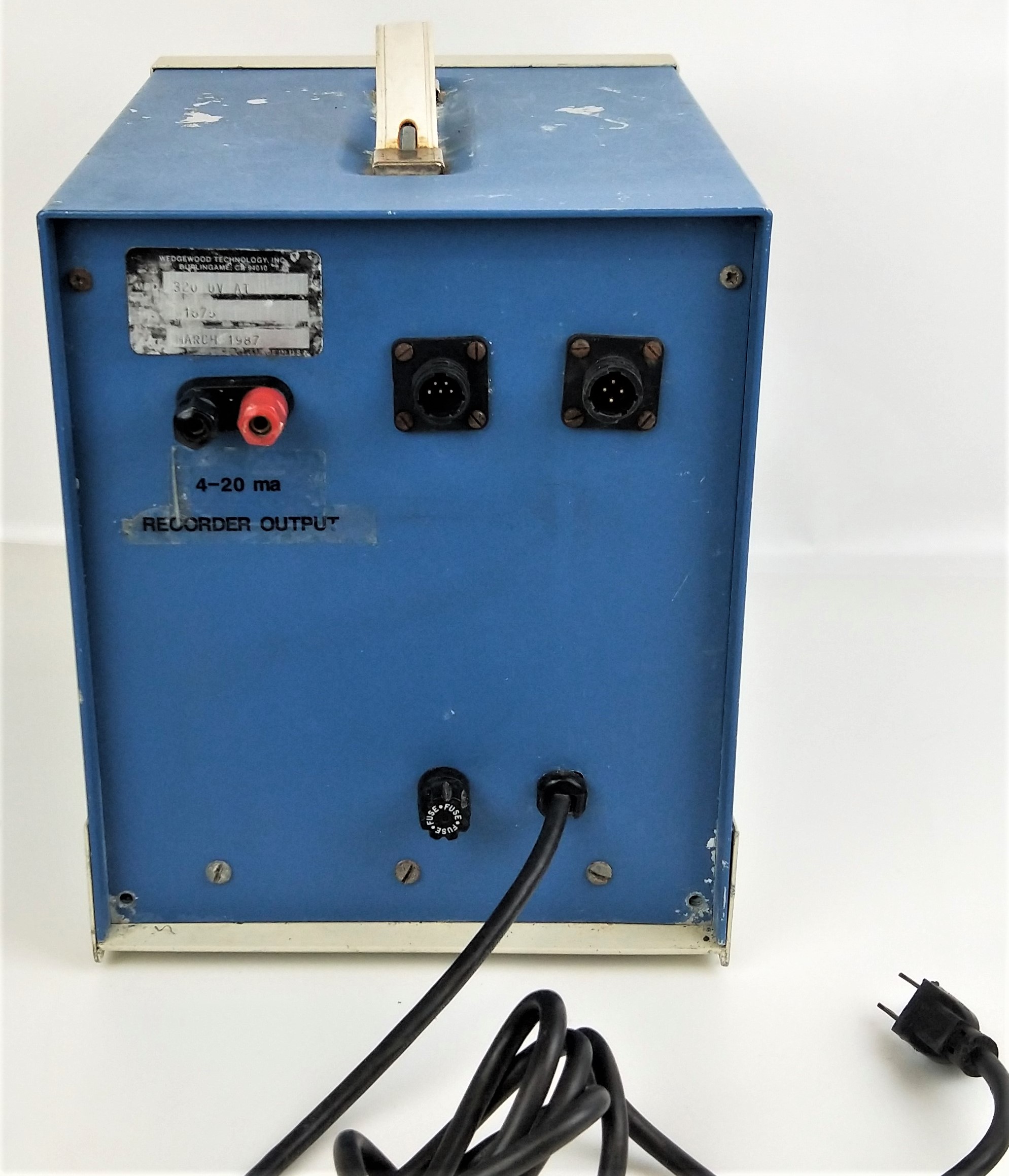 Used Wedgewood 320 UV AI Analyzer with Cell