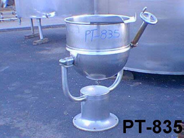 Used 20 GALLON KETTLE TANK.  GROEN MODEL D2-20