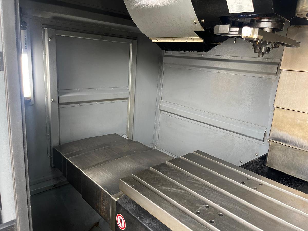 Used 2020 Hurco VM20i