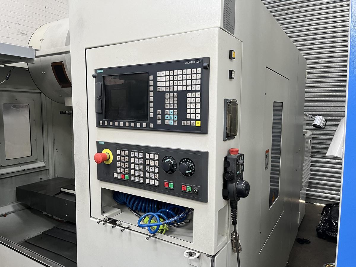 Used 2012 XYZ VMC 1020