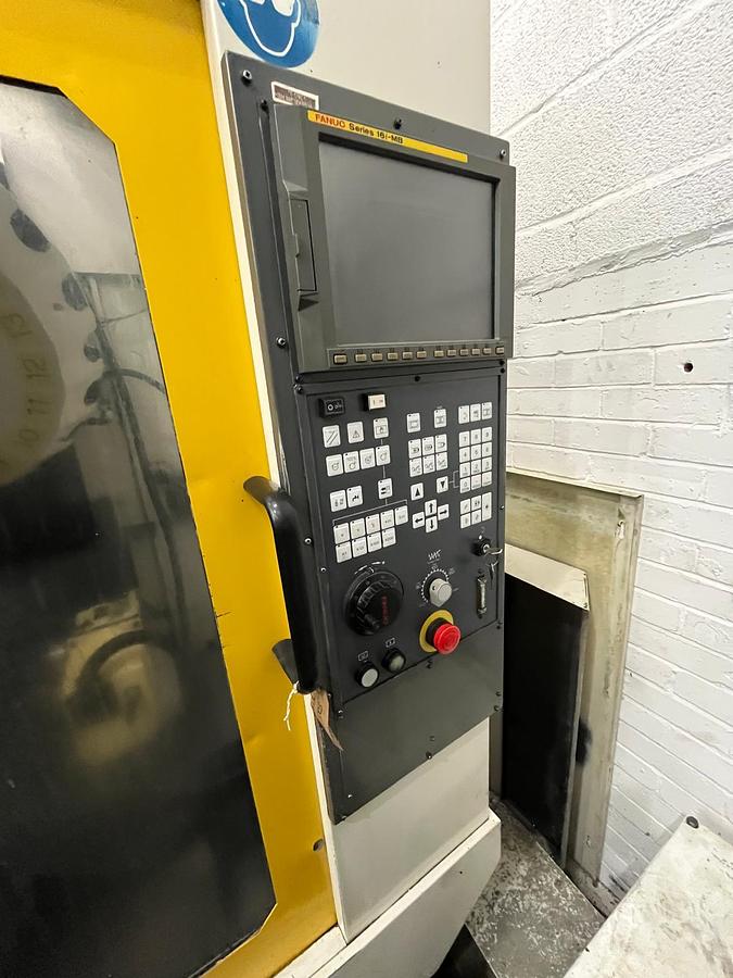 Used 2003 Fanuc Fanuc RoboDrill T21iD with 4th Axis