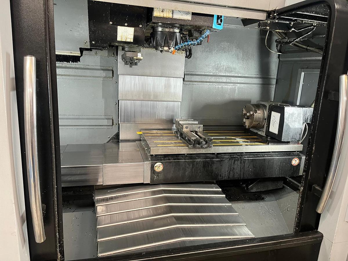 Used 2017 Hurco VM20i