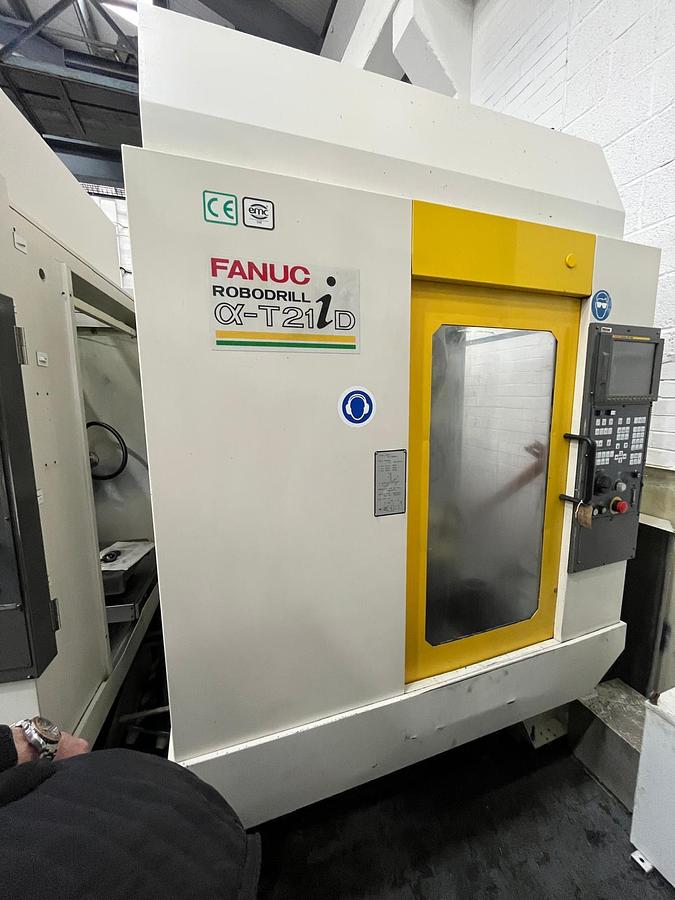 Used 2003 Fanuc Fanuc RoboDrill T21iD with 4th Axis