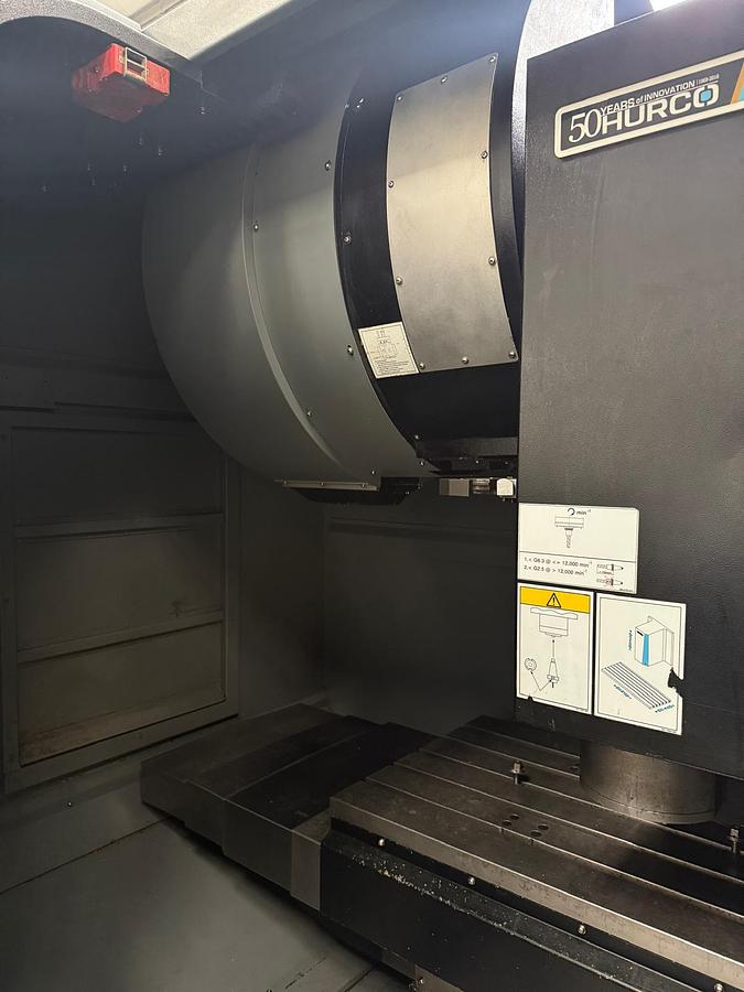 Used Hurco VMX42Ti