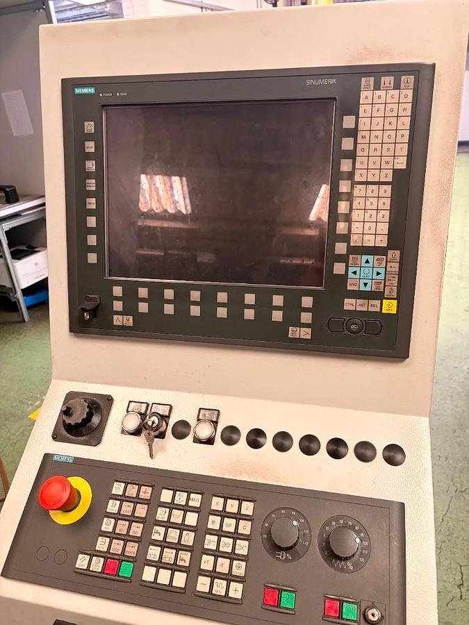 Used 2016 Spinner U-1520 5 Axis