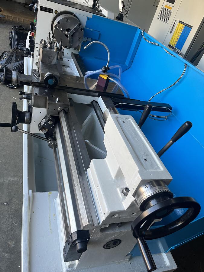 Used Colchester Triumph VS2500