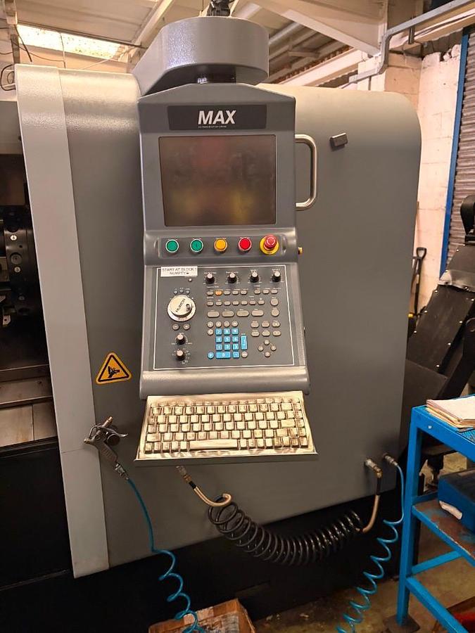 Used 2017 Hurco  TMM10i