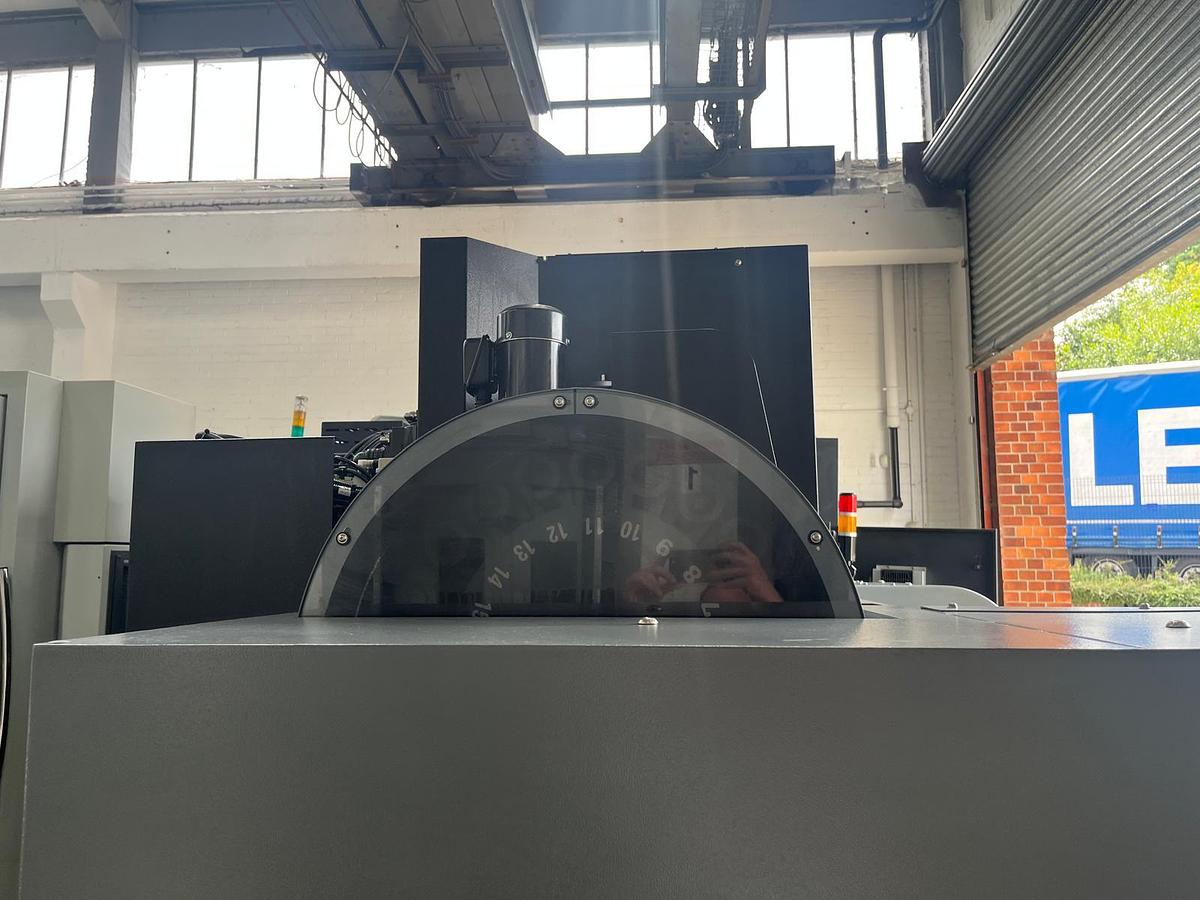 Used 2020 Hurco VM20i