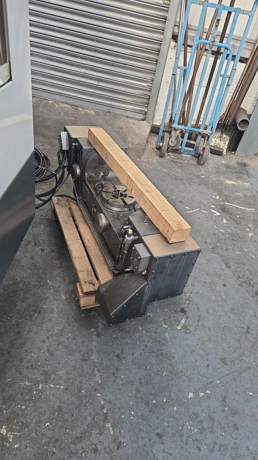 Used 2012 HAAS VF2-SS 5 Axis