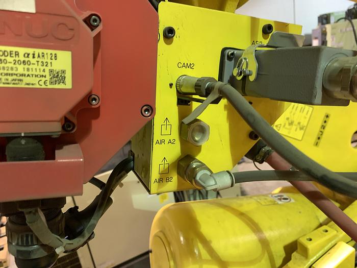 Used FANUC R2000iC/125L 6 AXIS CNC ROBOT WITH R30iB CONTROLLER, IR VISION, 125KG X 3,100 MM H REACH