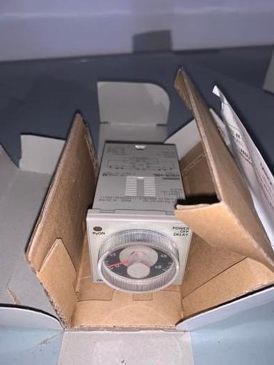 H3CR-A8 100-240AC/100-125DC OMRON