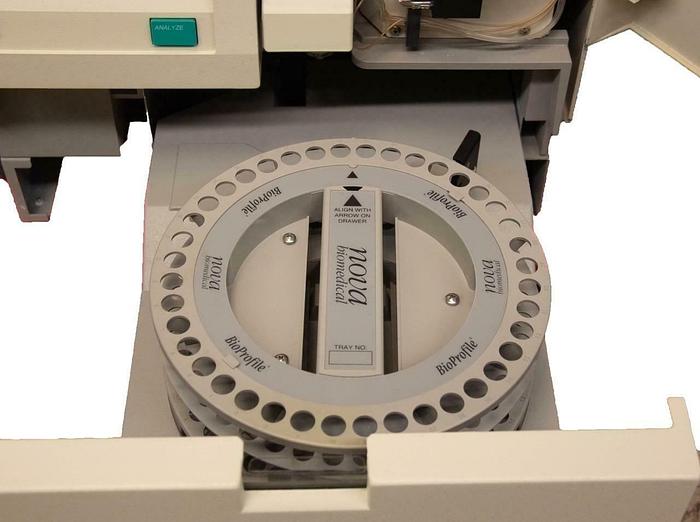 Used Nova Biomedical Bioprofile 400 Cell Culture Analyzer AutoSampler