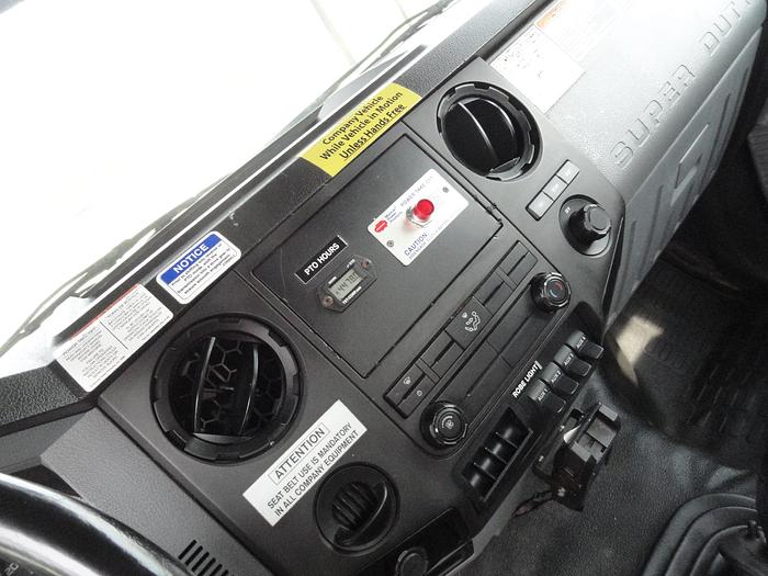 Used 2013 Ford/ Altec F750/ LR7-56