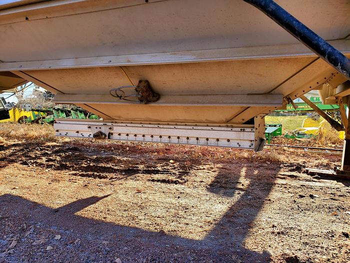 Used 2011 Wilson DWH500 PaceSetter Hopper Trailer