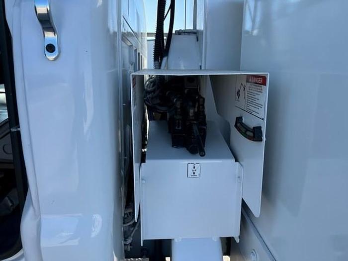 Used C59623 Terex Hiranger XT60 65ft Bucket Boom on 2010 Ford F750 Forestry Dump Truck