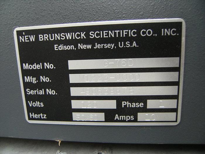 Used Lab, Bath, New Brunswick, Shaker, G76D, 14 x 18 x 7.5 #S740258