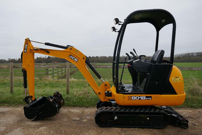 Used 2015 JCB 8018 CTS