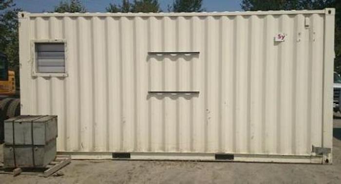Used 1 MW 2011 Used Caterpillar 3512 Diesel Generator