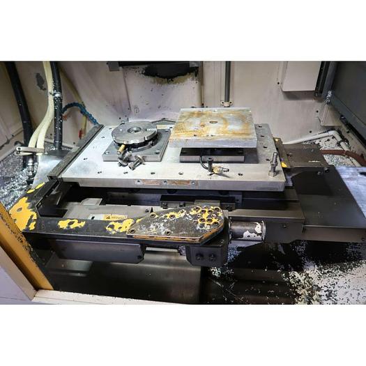 Used 2000 Fanuc Robodrill Alpha T14IBL Vertical Machining Center