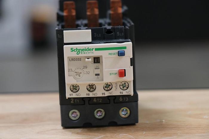 Thompson Machinery Overload Relay 23-32 AMP - Telemecanique (ALT)