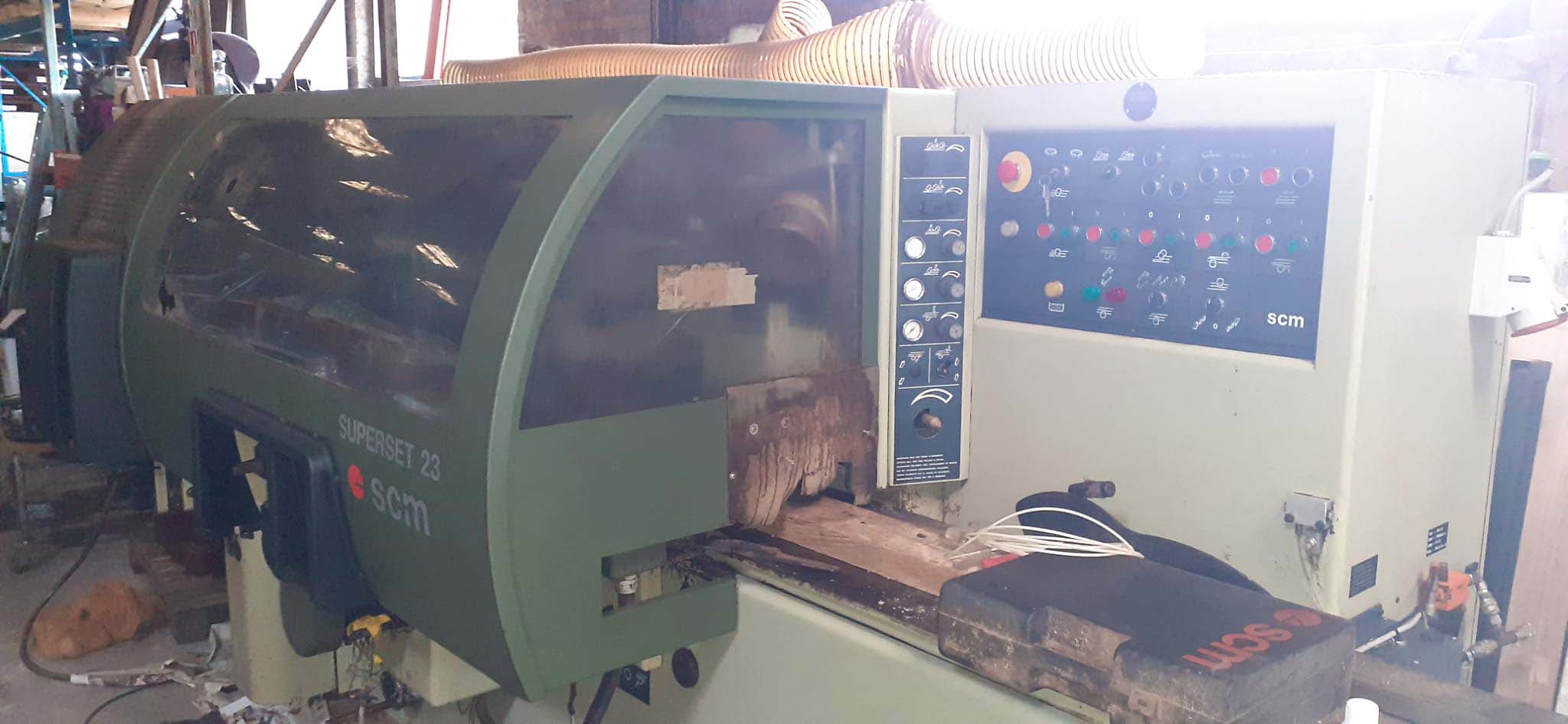 Used SCM Superset 23 - Moulder - 1992