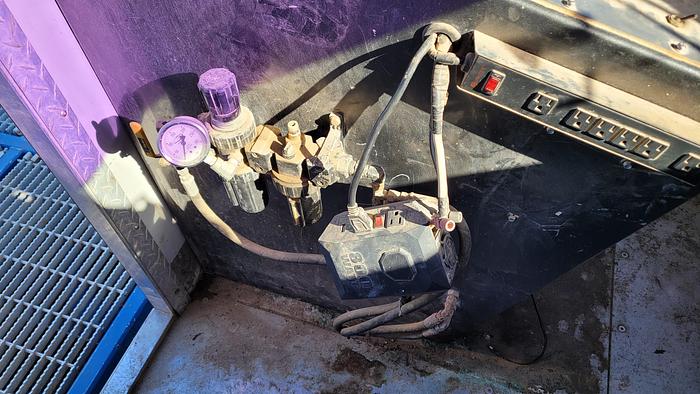 Used 2009 TEM Double Pumper Trailer