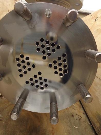 Used Heat Exchanger, Shell & Tube, 25 SF, 316 S/St, 150 PSI, FV #S742989