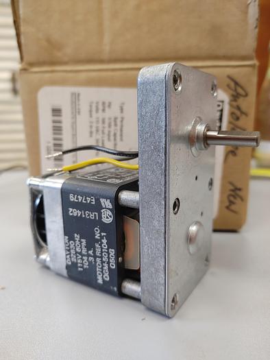 Dayton Reversable Gearmotor 2Z830 100RPM 115VAC(101)