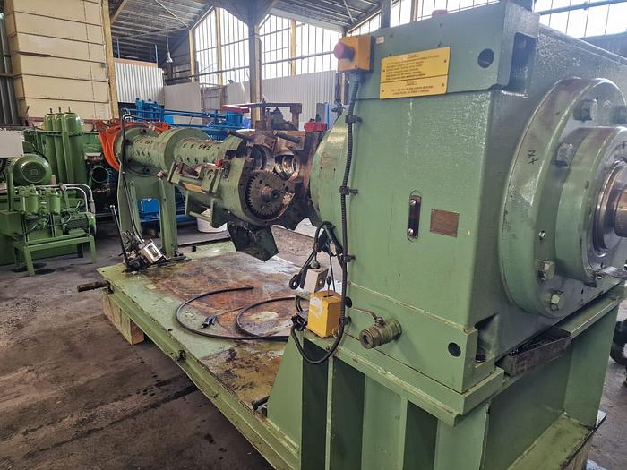 Used Berstorff 150mm dia PIN barrel coldfeed Rubber extruder
