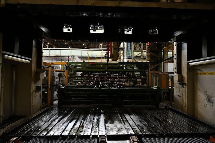 Used SCHULER 1000 Ton Single Action presses  EBS4 - 1000 - 4.6 - 850  (4 of available)