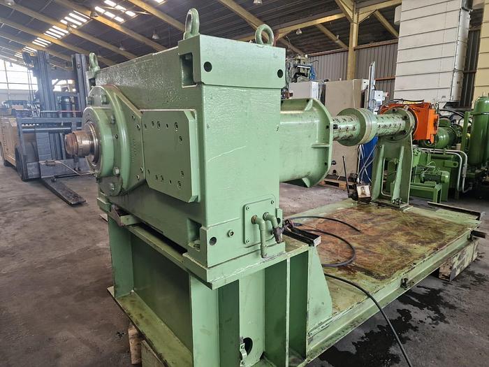 Used Berstorff 150mm dia PIN barrel coldfeed Rubber extruder