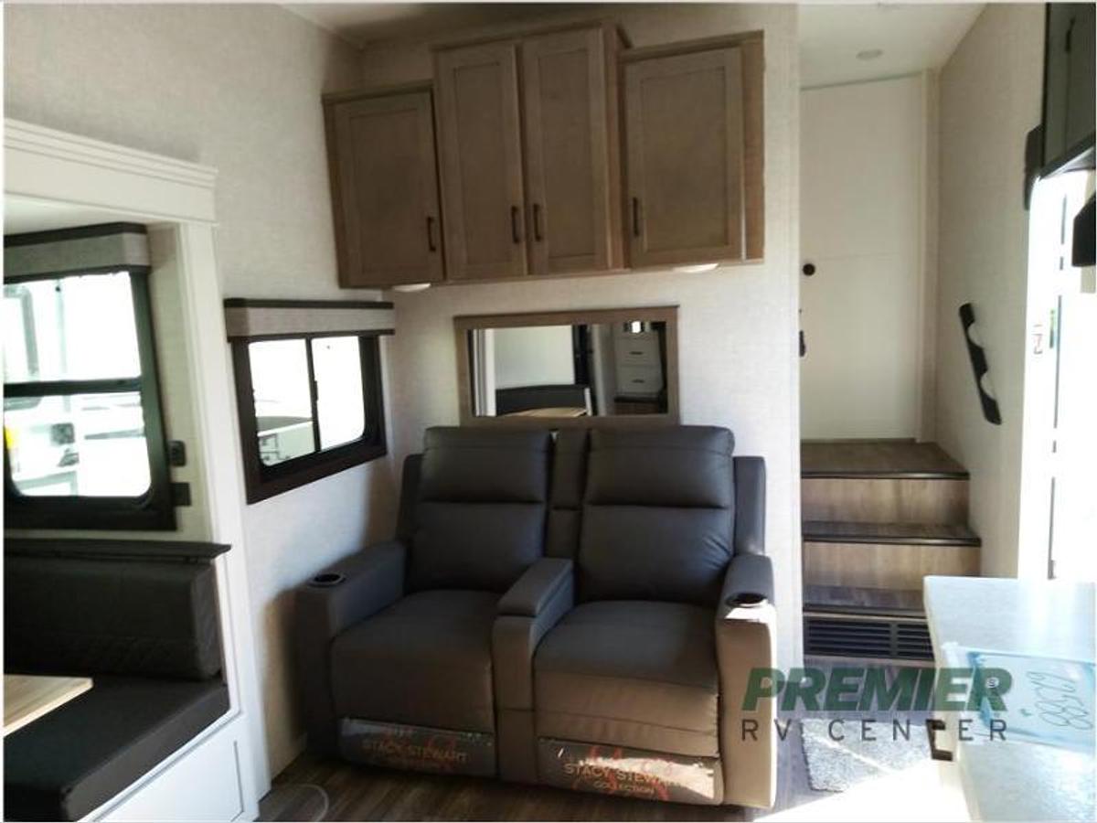 New 2024 Jayco Eagle HT 29DDB