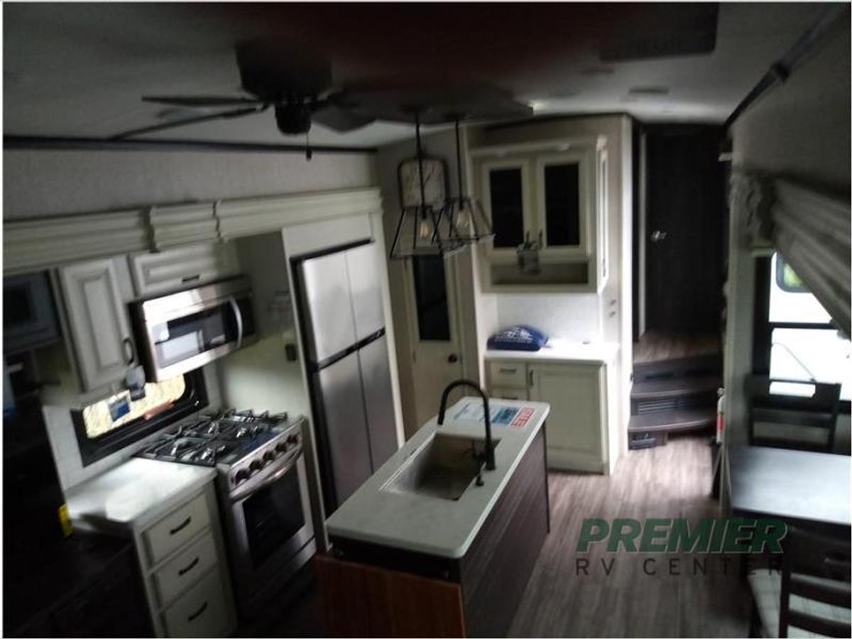 New 2023 Jayco North Point 373BHOK