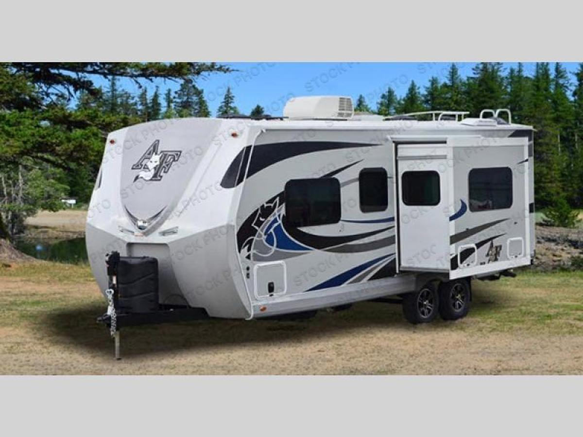 Used Used 2022 Northwood Arctic Fox North Fork 25R