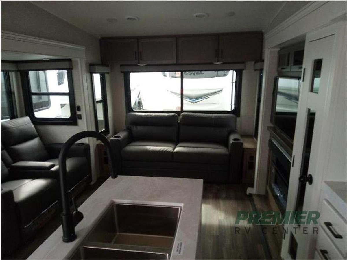 New 2024 Jayco Eagle HT 29RLC