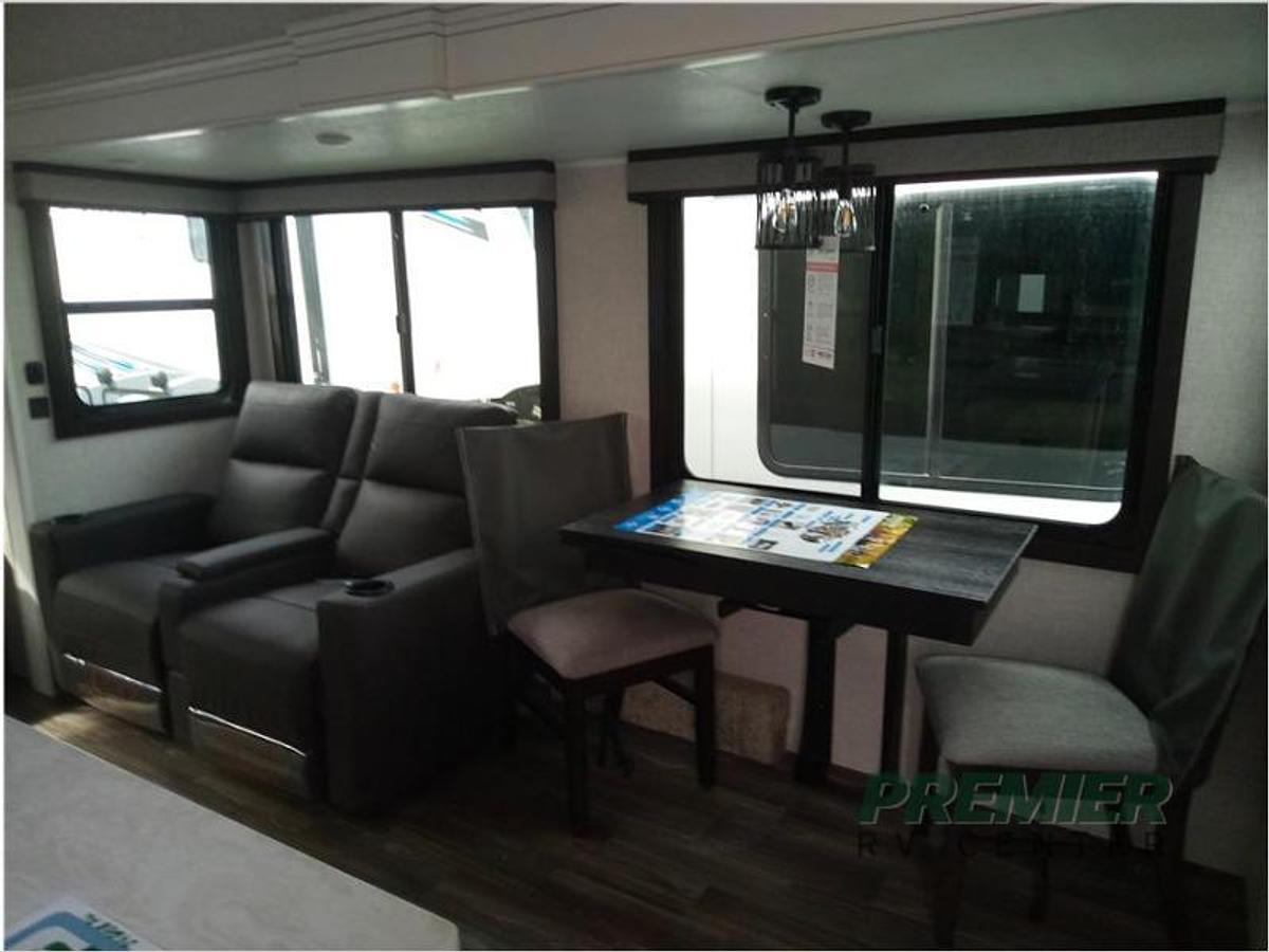 New 2024 Jayco Eagle 28.5RSTS