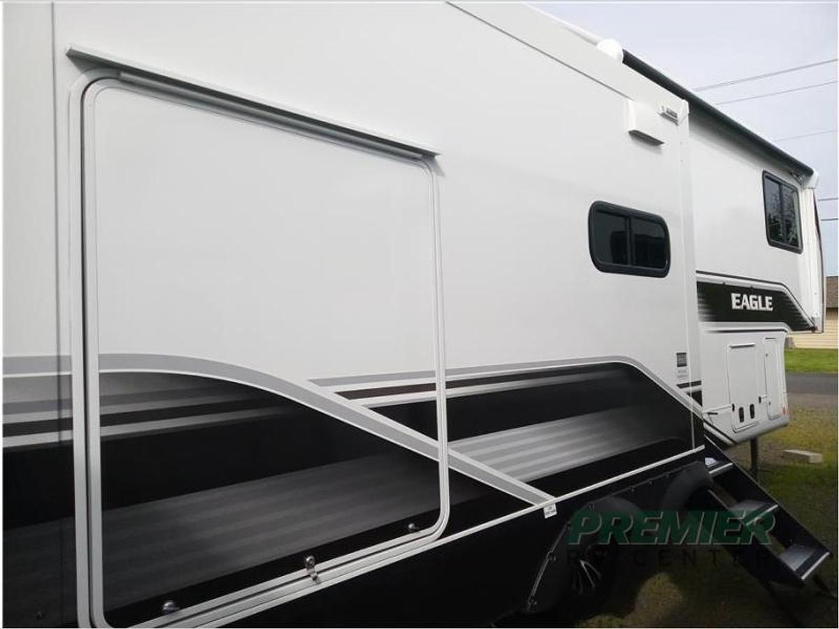 New 2024 Jayco Eagle 28.5RSTS
