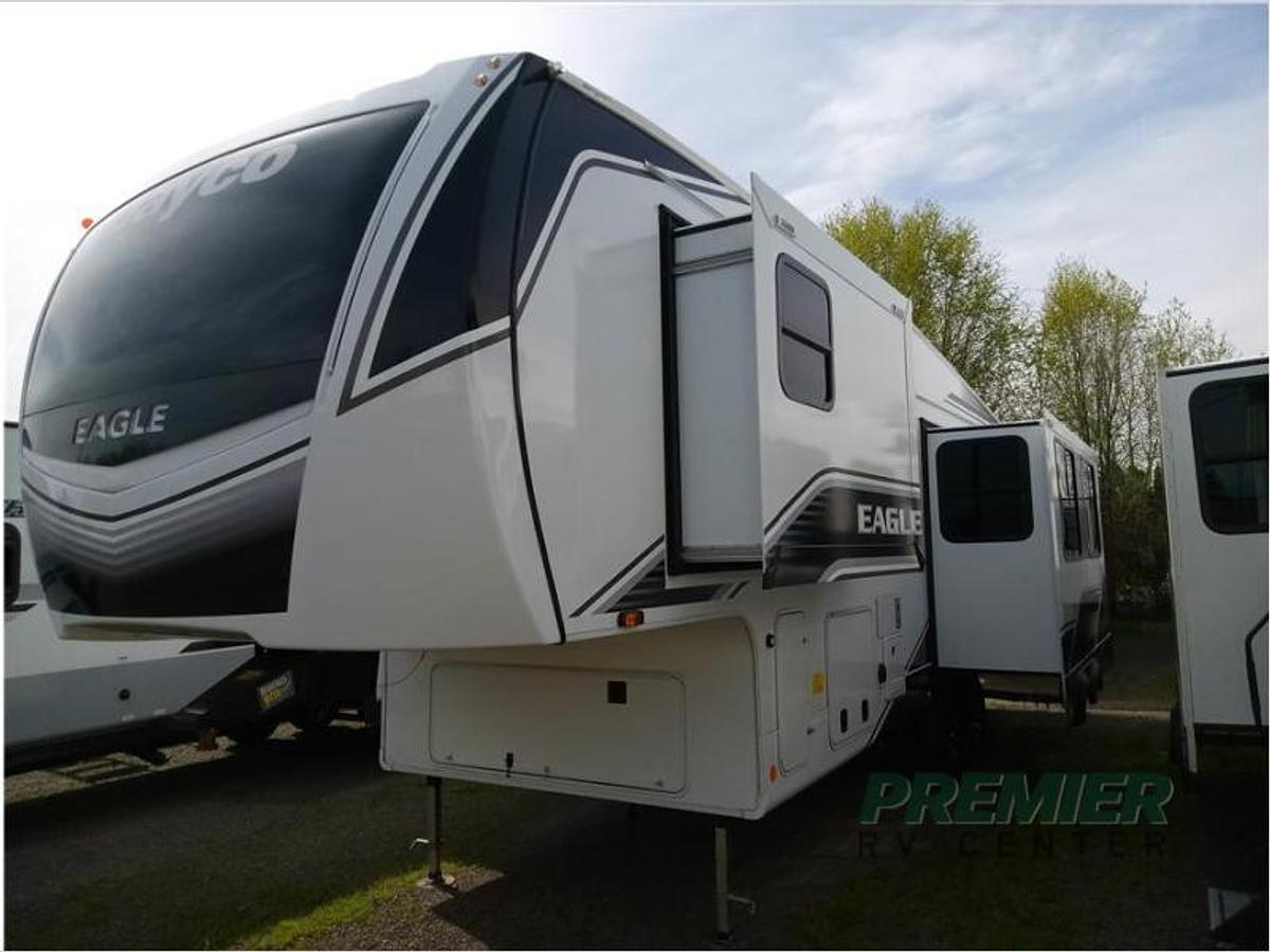 New 2024 Jayco Eagle 321RSTS