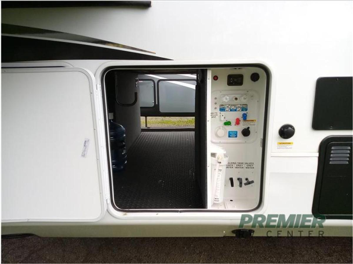 New 2023 Jayco North Point 373BHOK