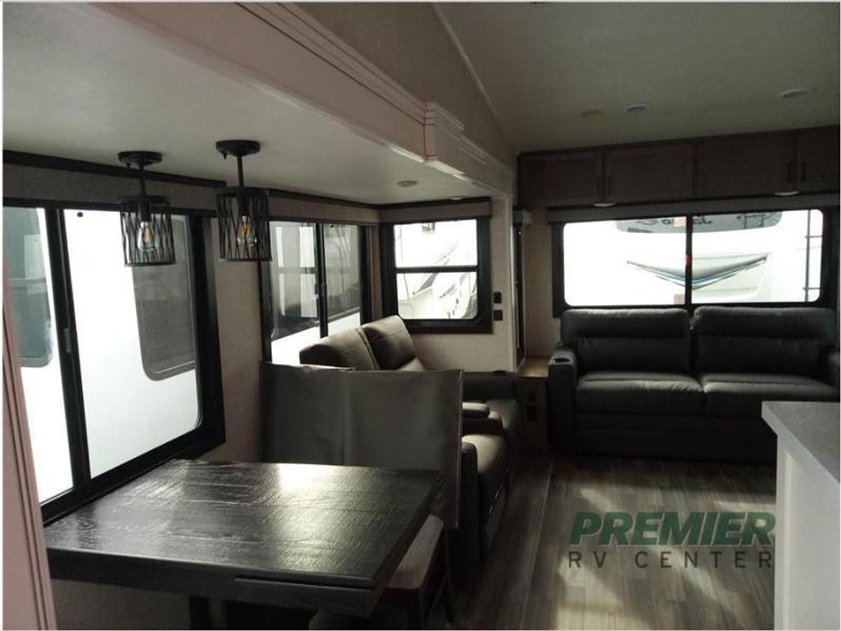 New 2024 Jayco Eagle HT 29RLC