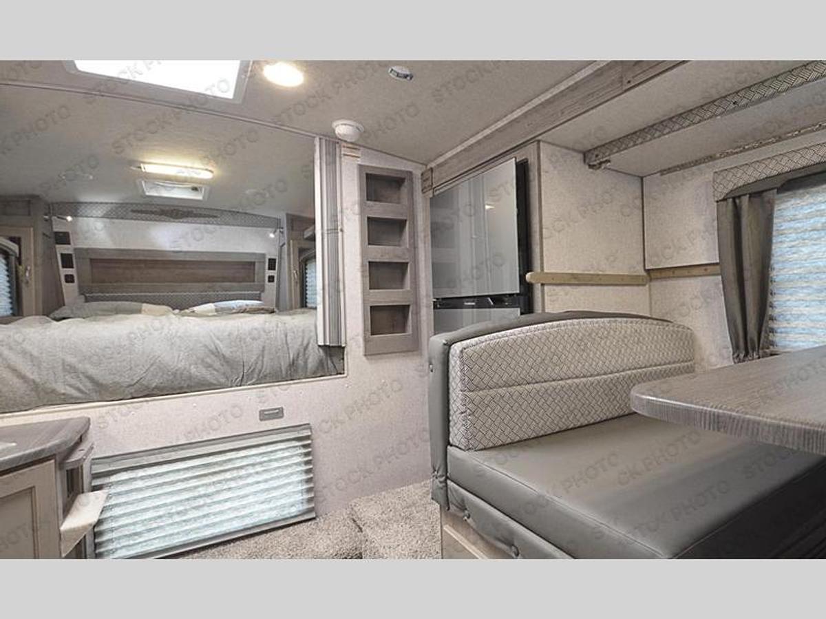 Used Used 2025 Northwood Arctic Fox Camper 990