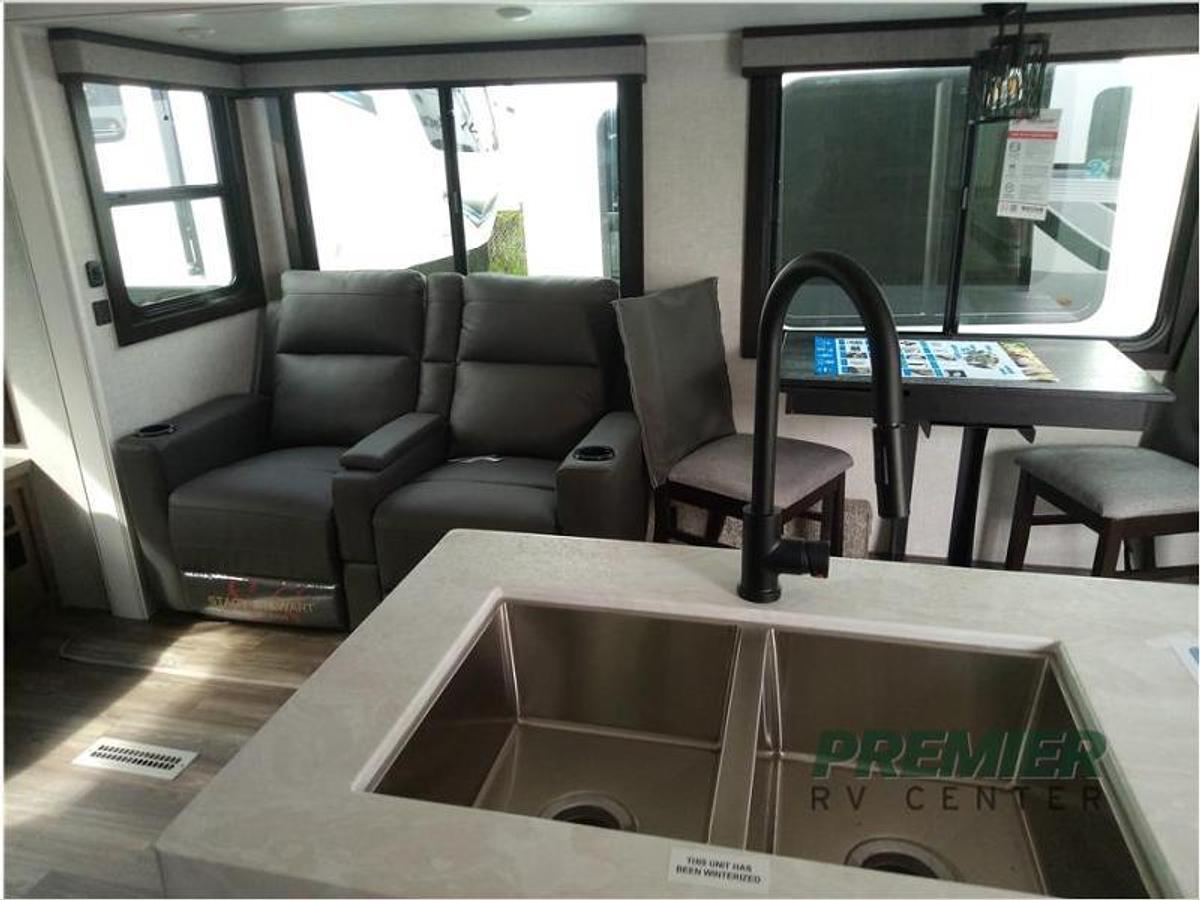 New 2024 Jayco Eagle 28.5RSTS