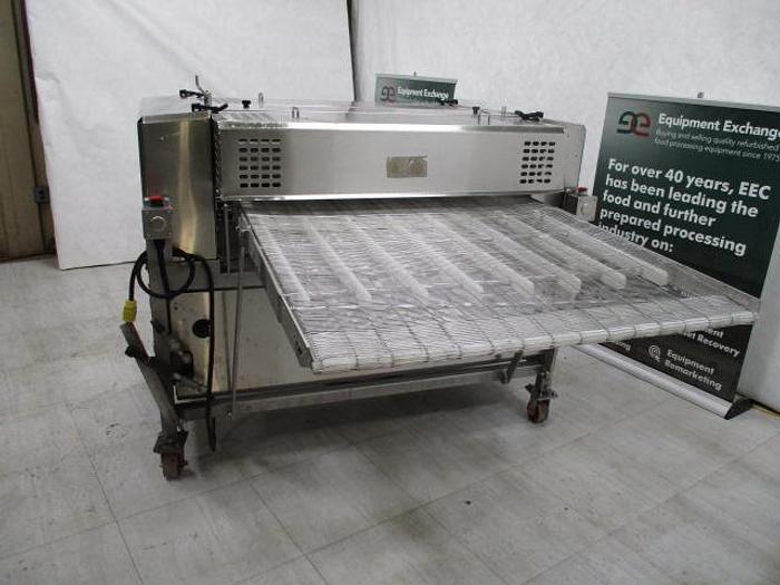 Used Bridge Con-Vey Cuber; Md#CC40, 40" product belt