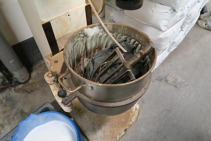 Used Collette MP90 Planetary Mixer