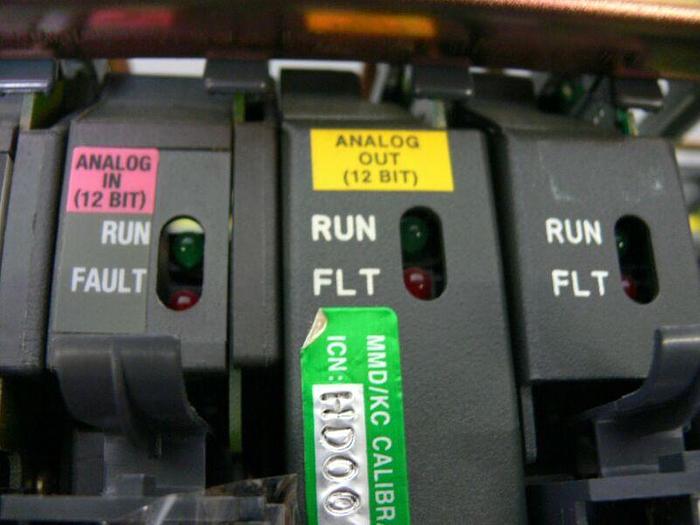 Used Allen Bradley 1771-A4B 16 Slot Chassis w/ PLC-5/40 Controller, 2 Input, 3 Output