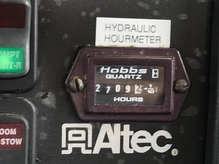 Used Altec TA45M 50ft Bucket Boom on 2009 International 4300 Utility Truck - C91761