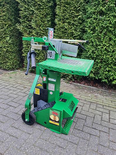 Used Thor houtkloofmachine 10,5Ton 3p uitvoering gebruikt