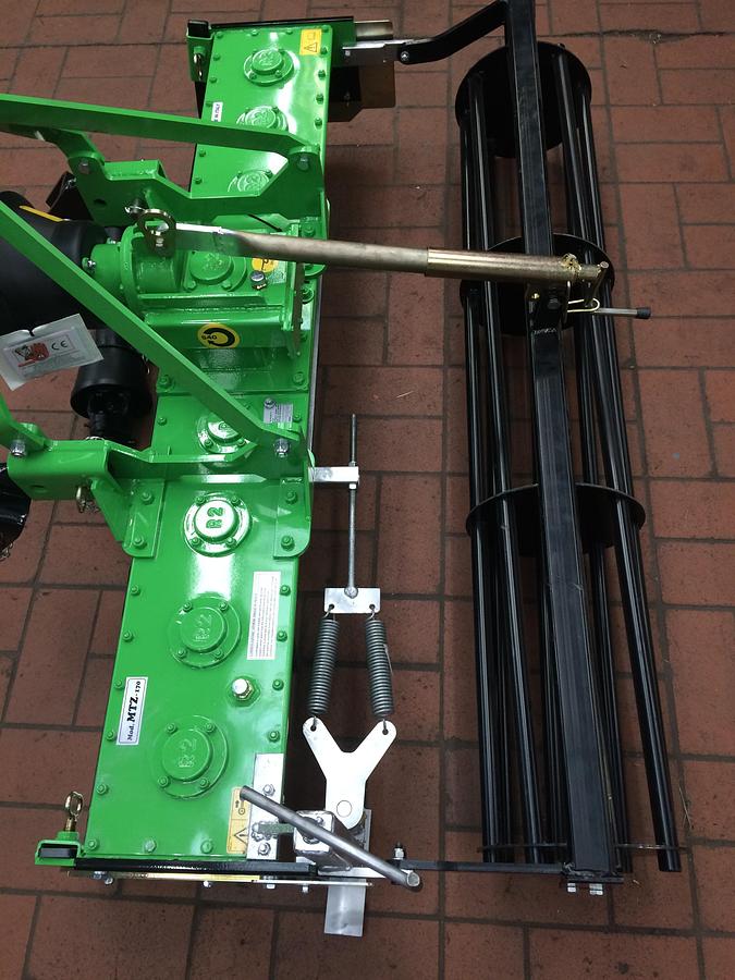 Gebruikt R2 R2 rotoreg met schoffelmes tbv halfverharding MTZ170