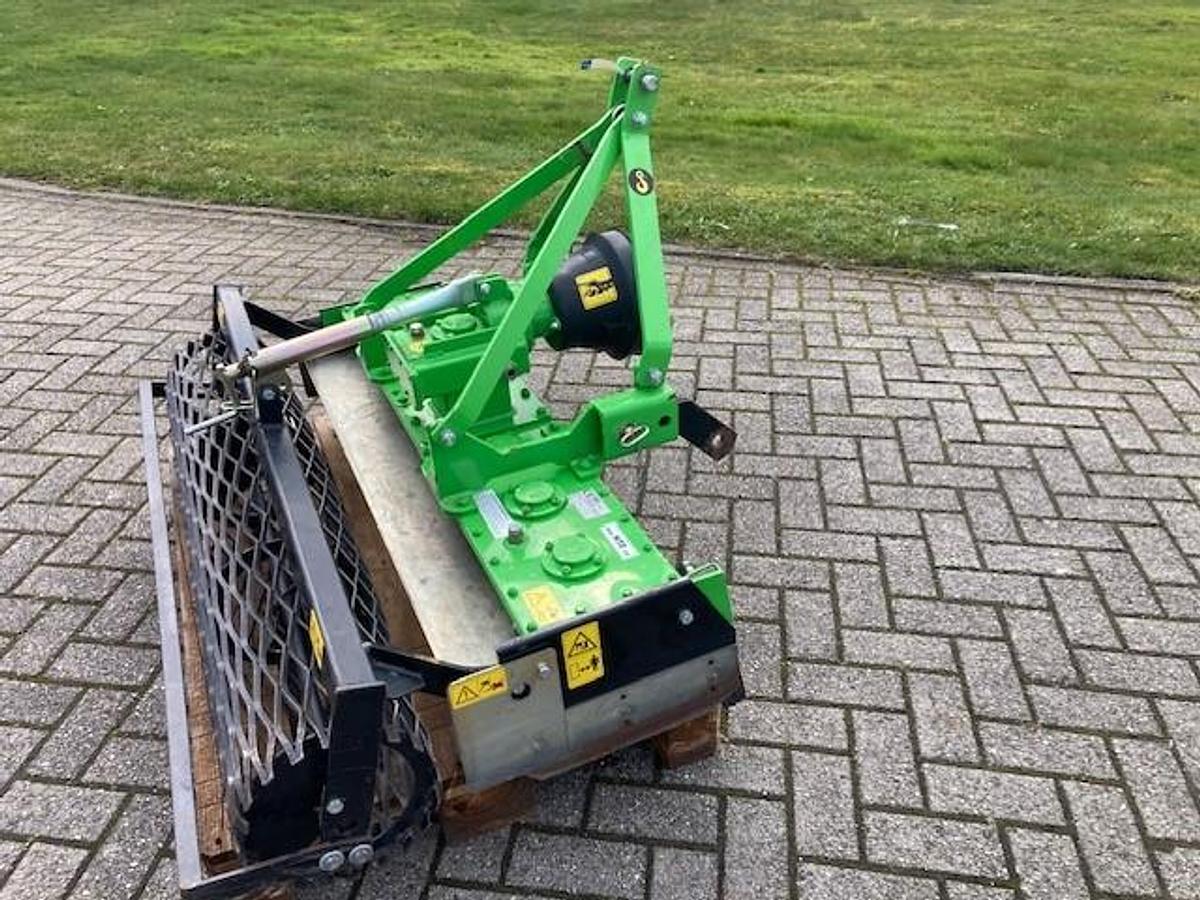 Used Rotorkopeg Trer TRZ135 met gazenrol gebruikt