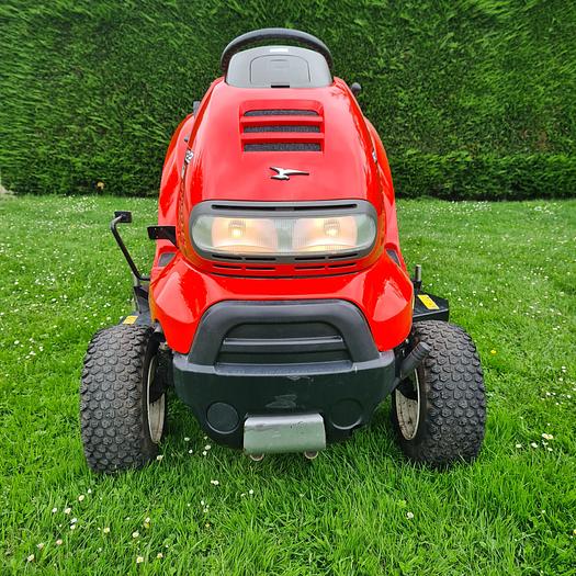 Used Zitmaaier Yanmar RD122 gebruikt